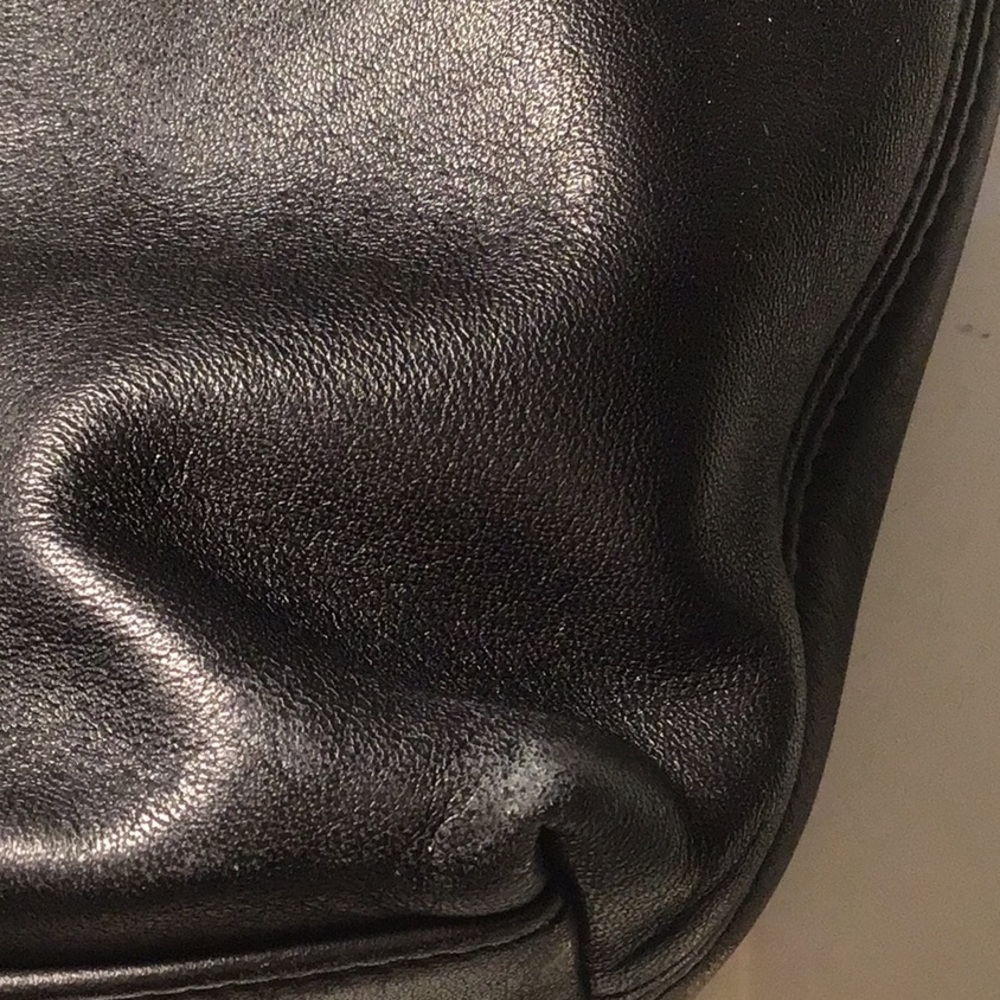 ✔️Vintage Coach Black/Silver Shoulder Bag, EUC for age - Picture 11 of 15